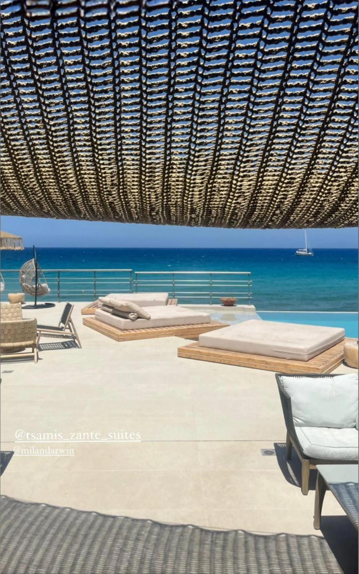 Tsamis Zante Suites (Adults Only) Psarou (Zakynthos) Exterior foto The beach at the hotel