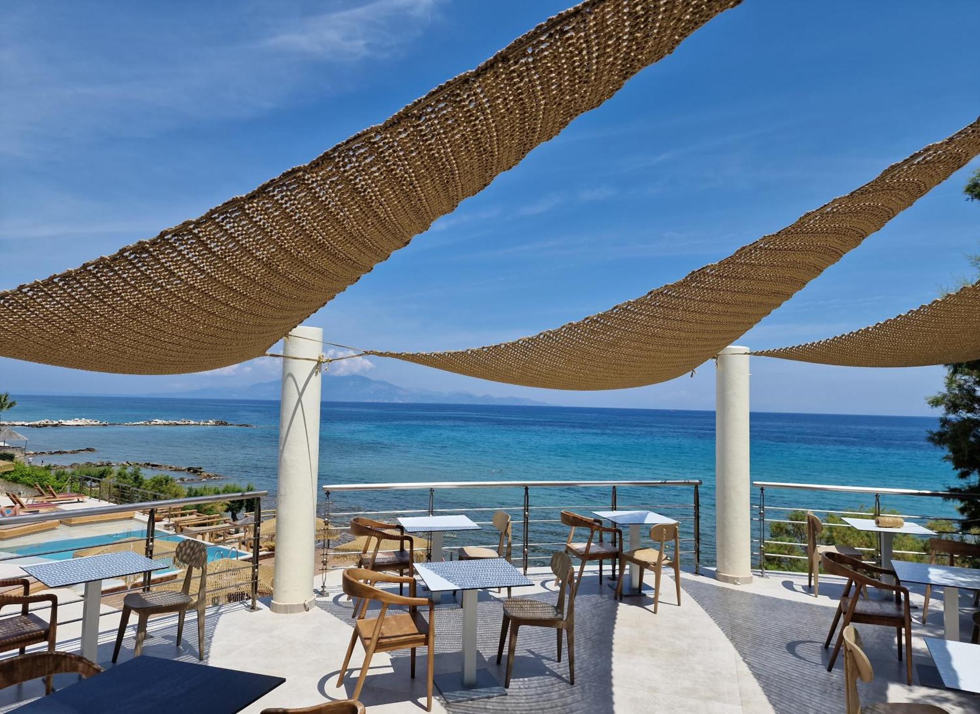 Tsamis Zante Suites (Adults Only) Psarou (Zakynthos) Exterior foto The restaurant at the hotel