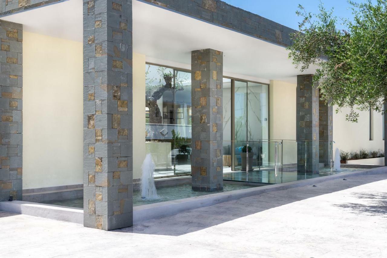 Tsamis Zante Suites (Adults Only) Psarou (Zakynthos) Exterior foto The entrance of the museum